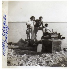 Harris Charles family, 1949.jpg